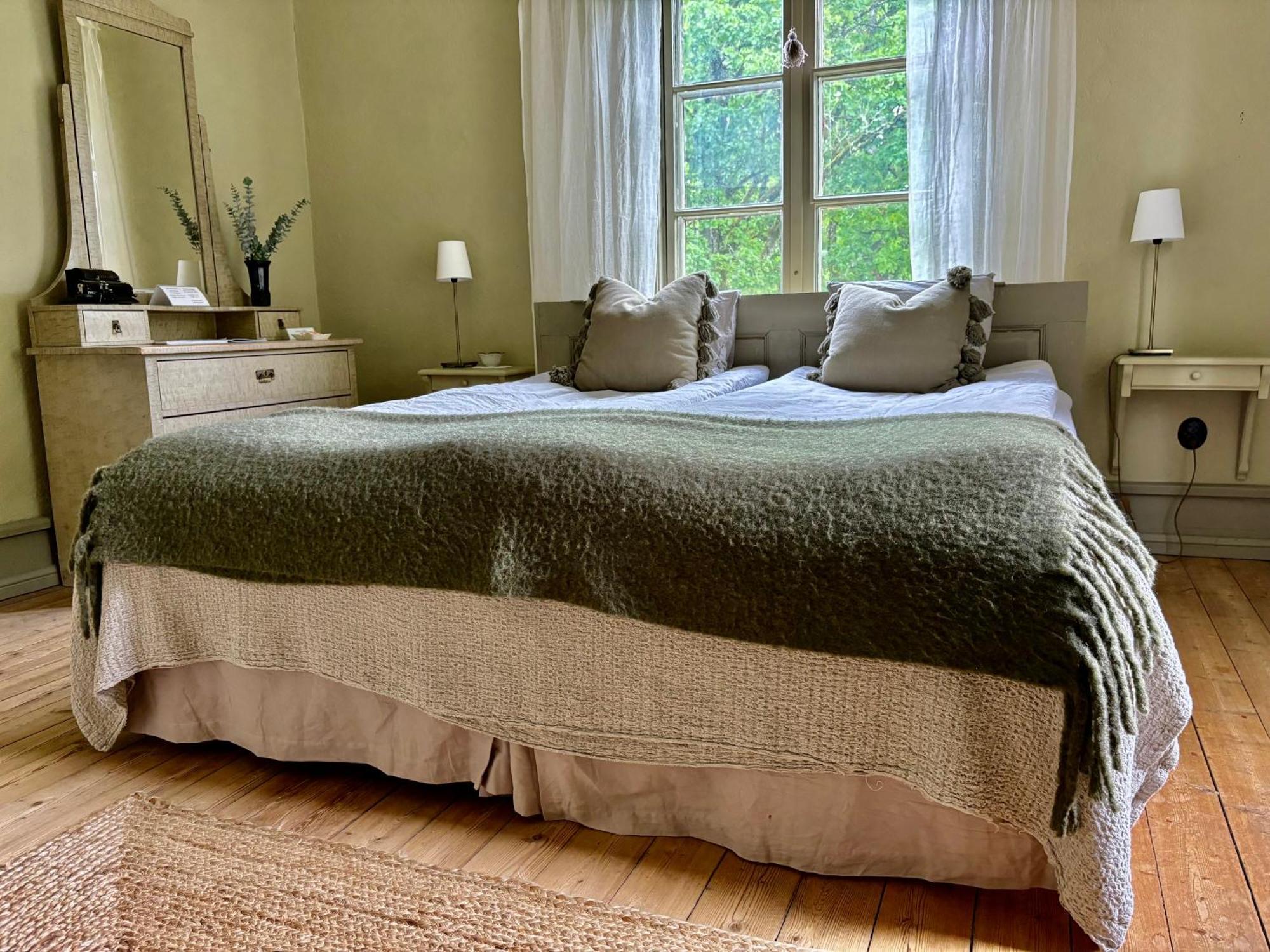 Lydde Gard Hotel Kinna Bagian luar foto