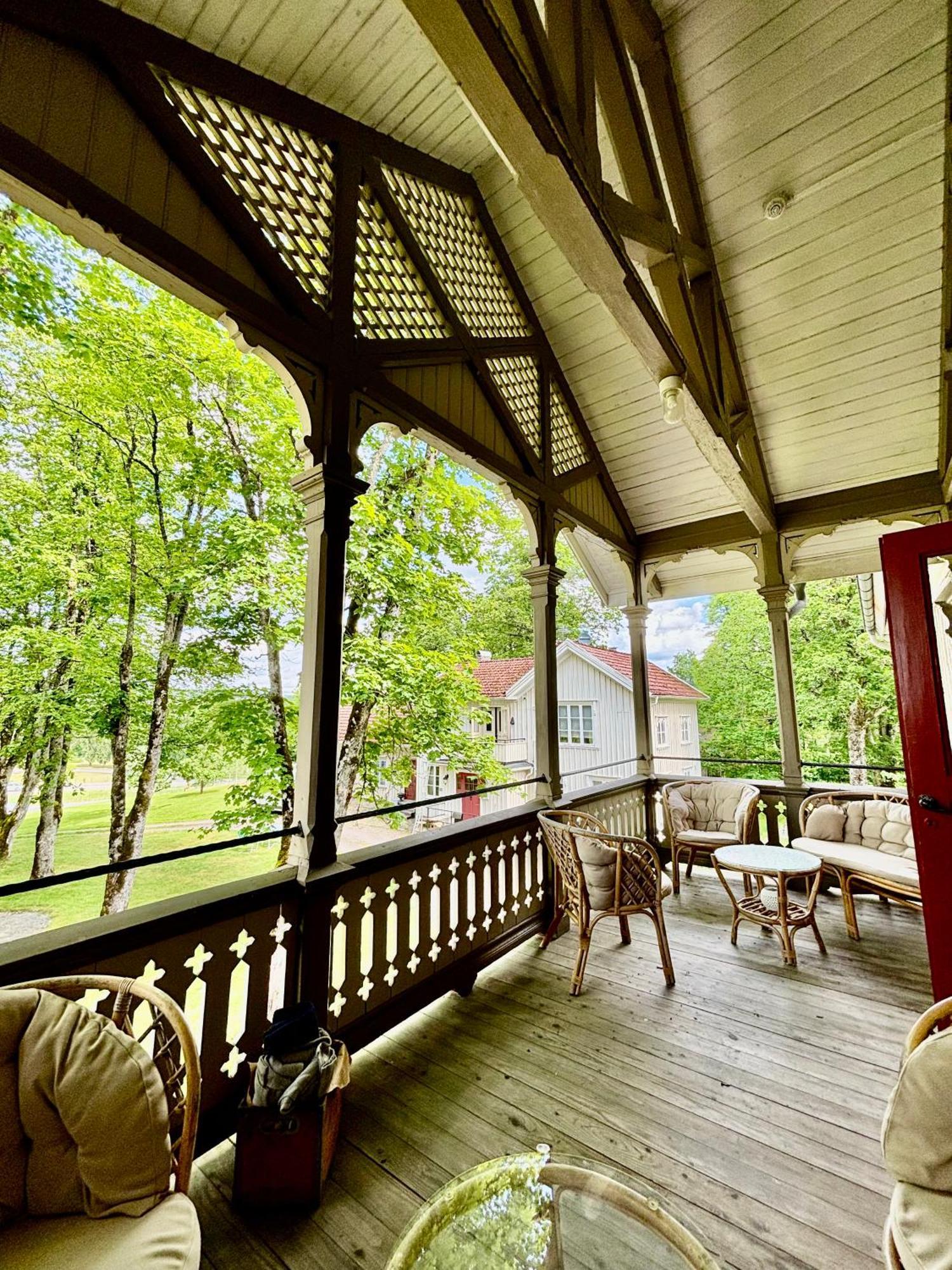 Lydde Gard Hotel Kinna Bagian luar foto
