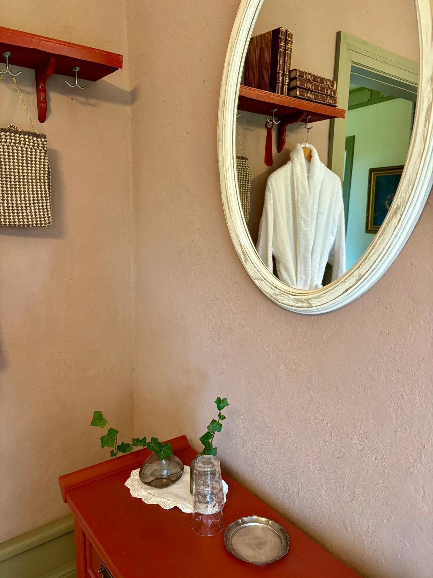 Lydde Gard Hotel Kinna Bagian luar foto